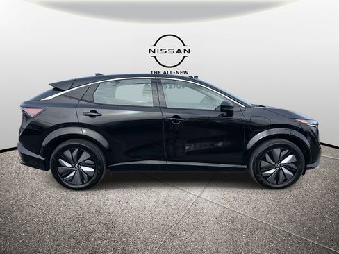 Used 2024 Nissan Ariya FWD image 5