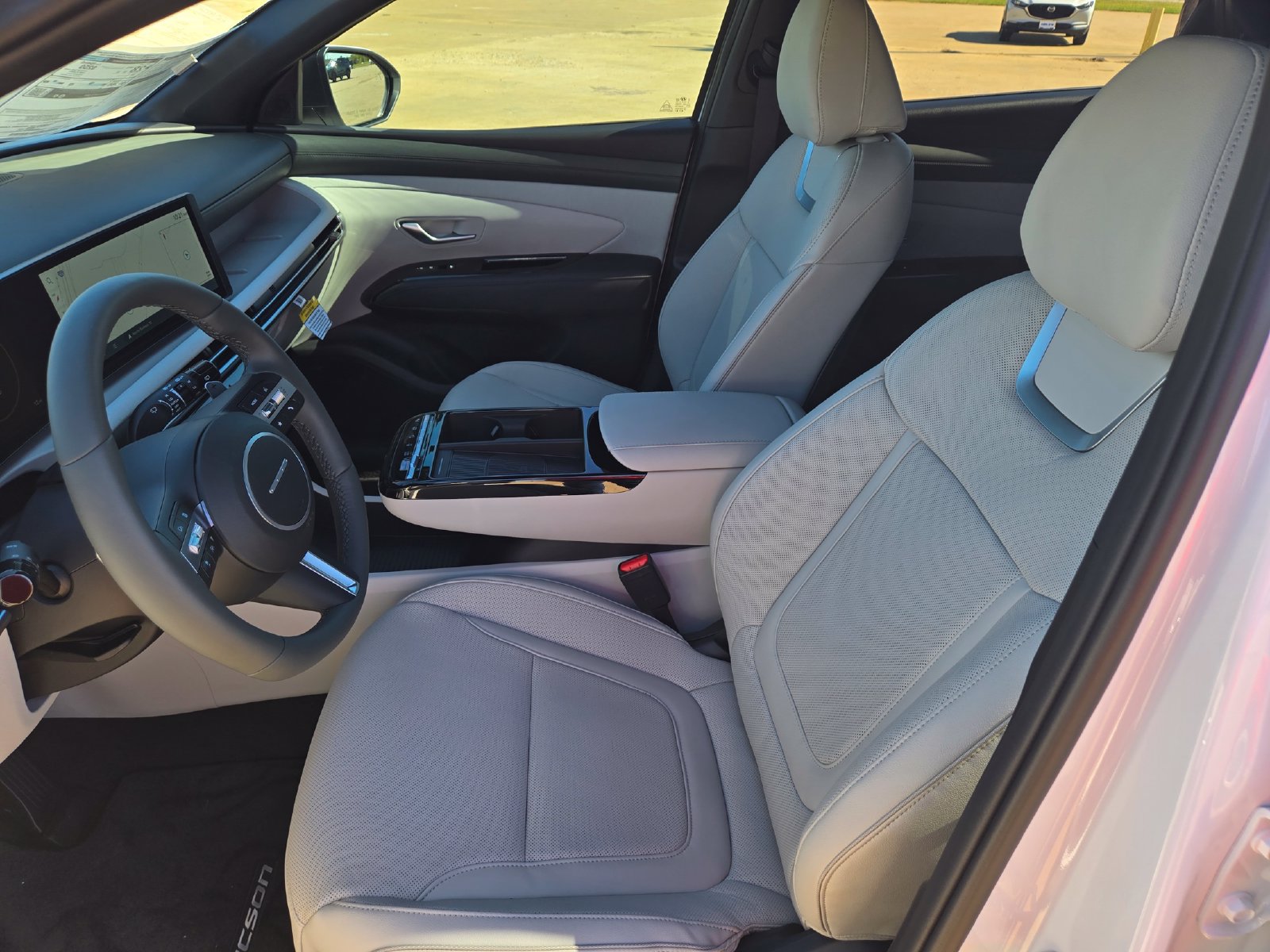 New 2026 Hyundai Tucson Limited FWD image 18