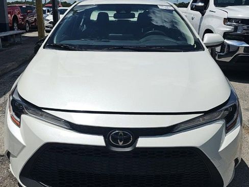Used 2021 Toyota Corolla LE w/ Carpet Mat Package (TMS) image 5