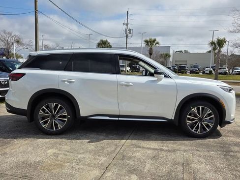 New 2026 INFINITI QX60 Luxe w/ Cargo Package image 8
