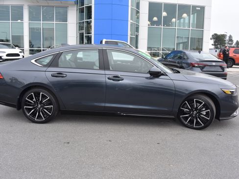 New 2026 Honda Accord Touring image 10