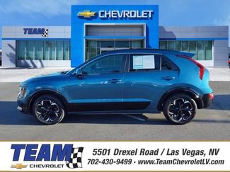 Used 2023 Kia Niro Wind w/ Wind Preserve Package FWD video 1