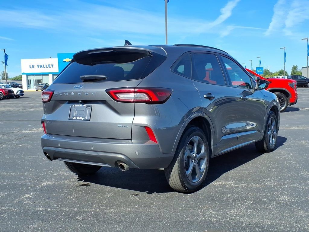 Used 2023 Ford Escape ST-Line w/ Tech Pack #1 AWD/4WD image 20