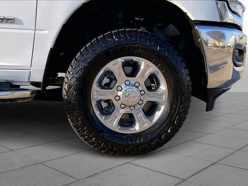 Used 2024 RAM 2500 Big Horn image 10