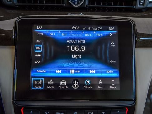 Used 2018 Maserati Quattroporte S GranLusso RWD image 21