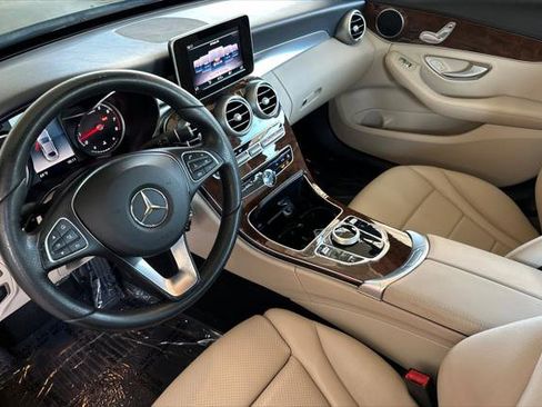 Used 2018 Mercedes-Benz C 300 C 300 image 9
