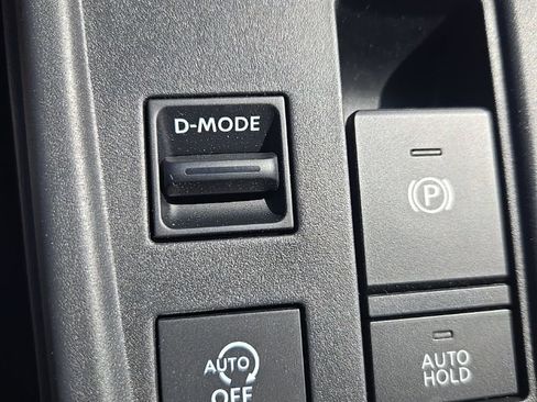 New 2026 Nissan Sentra SV w/ SV Convenience Package FWD image 9