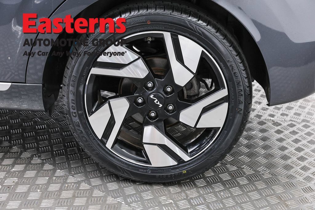 Used 2023 Kia Soul GT-Line FWD image 35