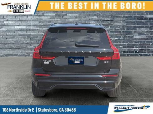 Used 2025 Volvo XC60 B5 Plus AWD/4WD image 4