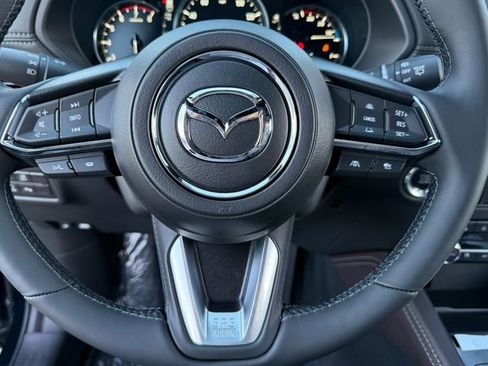 New 2025 MAZDA CX-5 Signature image 28