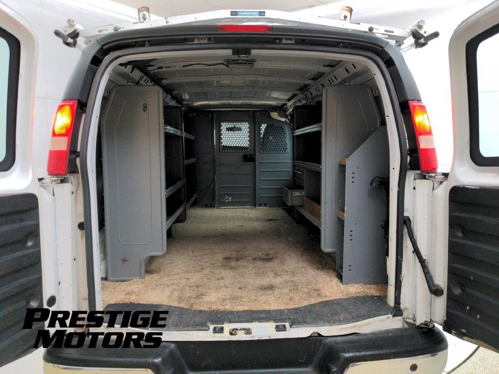 Used 2014 Chevrolet Express 2500 Extended RWD image 25