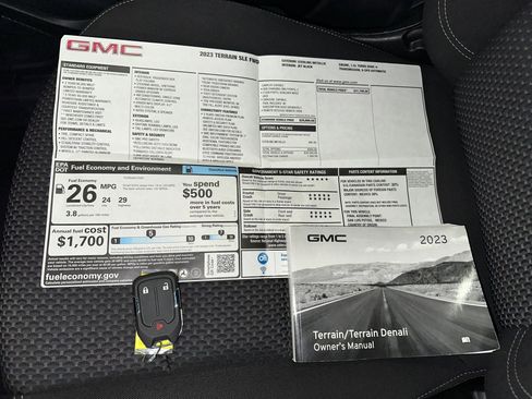 Certified 2023 GMC Terrain SLE image 15