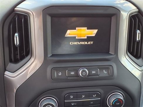 Used 2022 Chevrolet Silverado 1500 Custom image 19