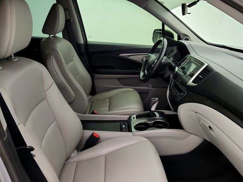 Used 2017 Honda Ridgeline RTL image 21