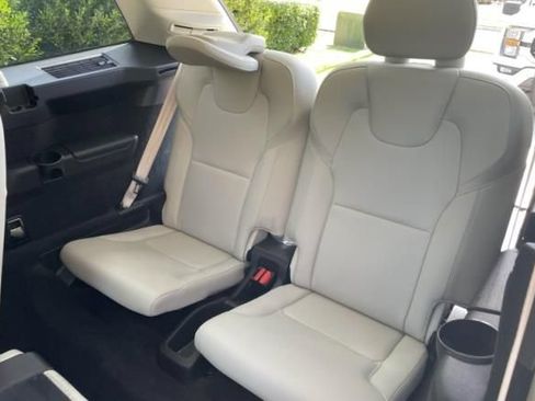 Used 2023 Volvo XC90 B6 Plus w/ Protection Package Premier AWD/4WD image 14