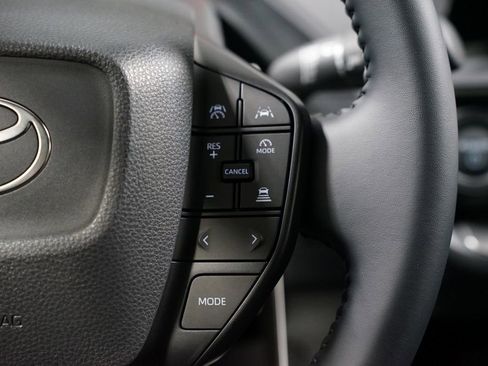 New 2026 Toyota Prius LE image 13