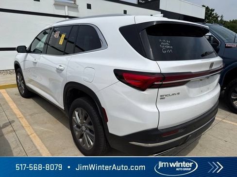 Used 2026 Buick Enclave Preferred AWD/4WD image 8
