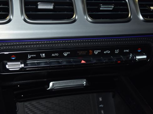 New 2026 Mercedes-Benz GLE 450 4MATIC image 12