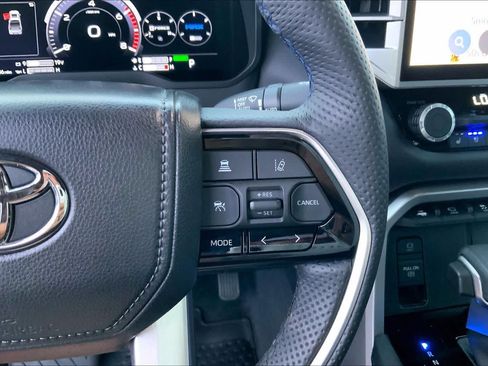 Used 2025 Toyota Tundra Platinum AWD/4WD image 24