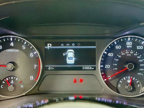 Used 2023 Kia Forte LXS w/ LXS Technology Package FWD image 14