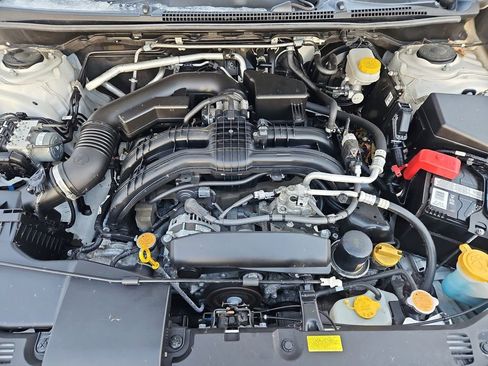 Used 2022 Subaru Crosstrek 2.0i image 28