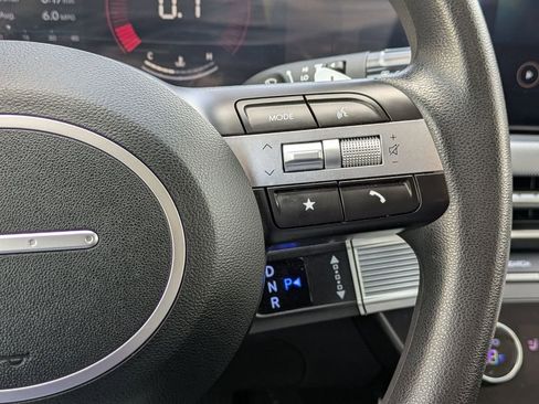 Used 2025 Hyundai Sonata SEL FWD image 21