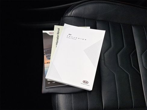 Used 2021 Kia Telluride SX w/ SX Prestige Package image 30