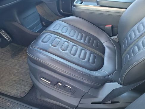 Used 2023 Rivian R1S Adventure image 15