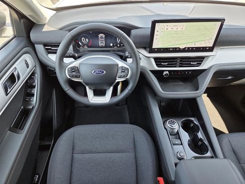 New 2026 Ford Explorer Active AWD/4WD image 10