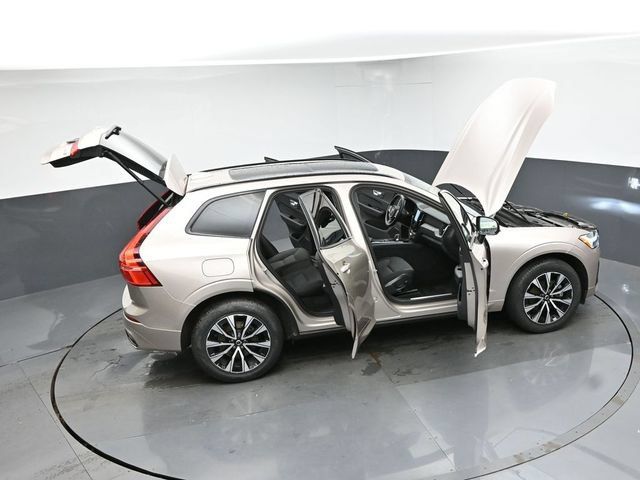 Used 2024 Volvo XC60 B5 Core w/ Climate Package AWD/4WD image 46