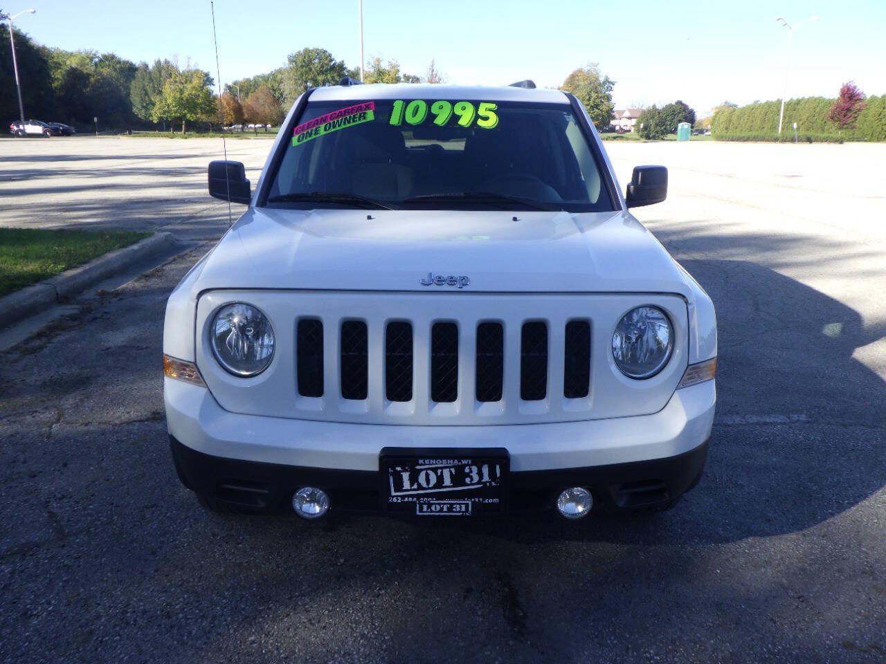 Used 2017 Jeep Patriot Sport w/ Power Value Group FWD image 4