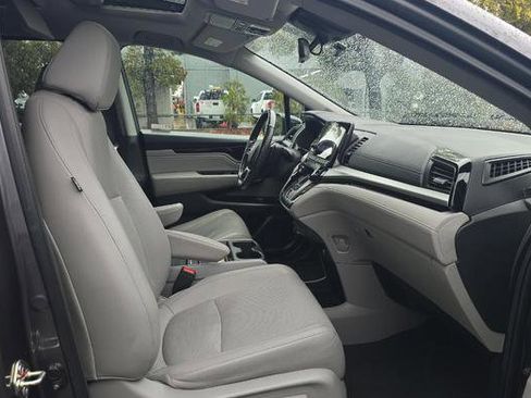 Used 2019 Honda Odyssey Elite image 8