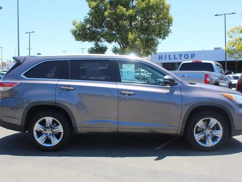Used 2014 Toyota Highlander Limited FWD image 6