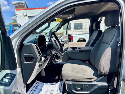 Used 2015 Ford F150 XLT w/ Equipment Group 302A Luxury AWD/4WD image 2