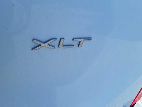 Used 2024 Ford Transit 350 XLT image 11