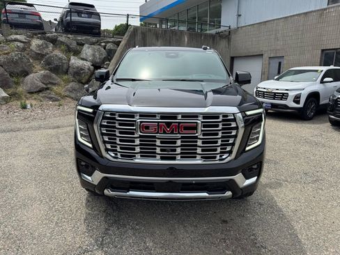 Used 2026 GMC Yukon Denali AWD/4WD image 10