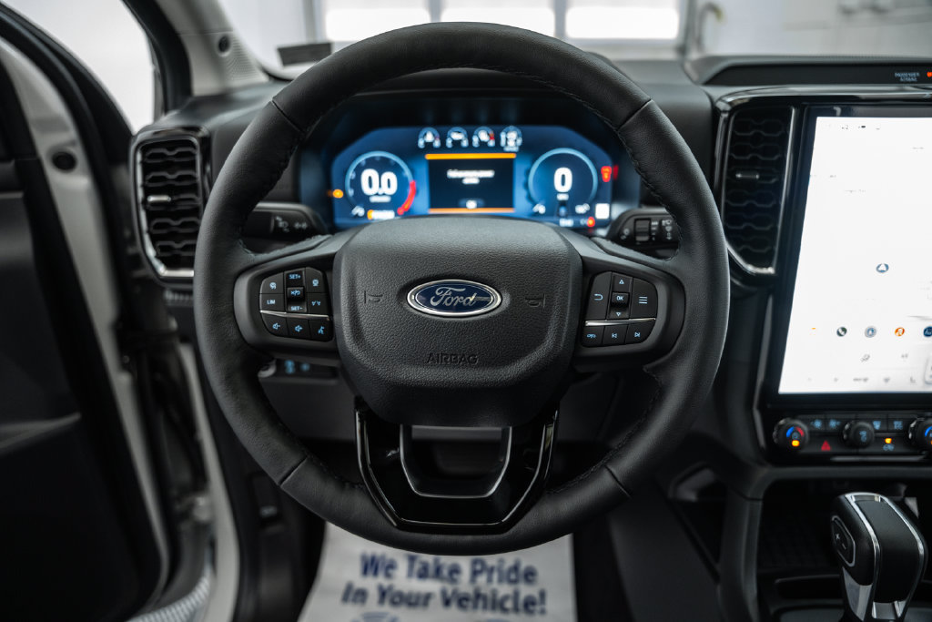New 2026 Ford Ranger Lariat w/ Black Appearance Package AWD/4WD image 35