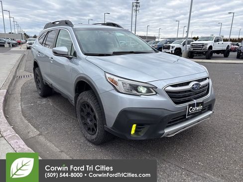 Used 2020 Subaru Outback Limited w/ Popular Package #2 image 1