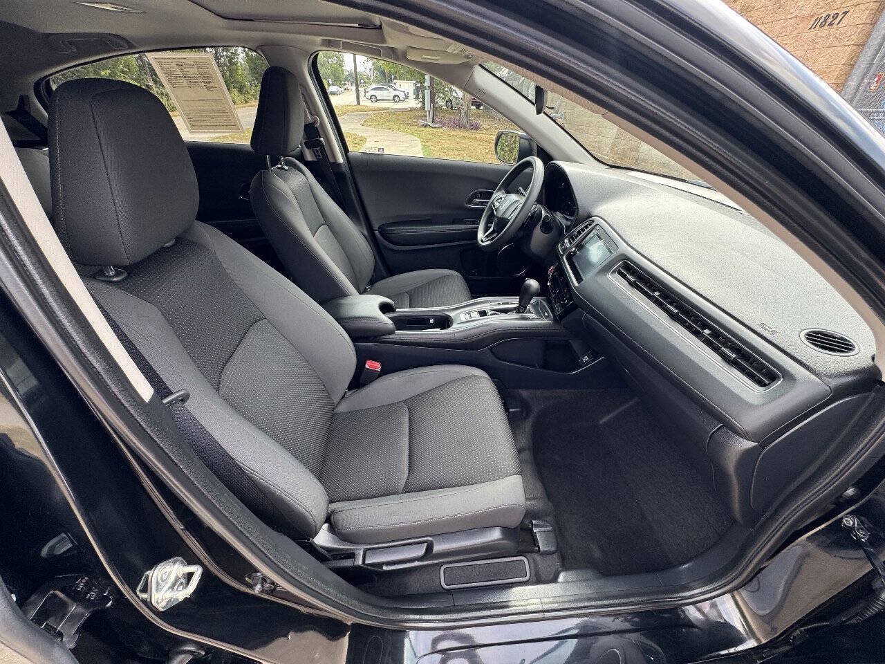 Used 2021 Honda HR-V EX image 22