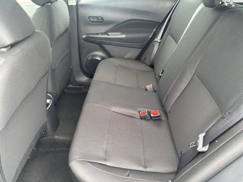 New 2025 Nissan Kicks Play S image 16