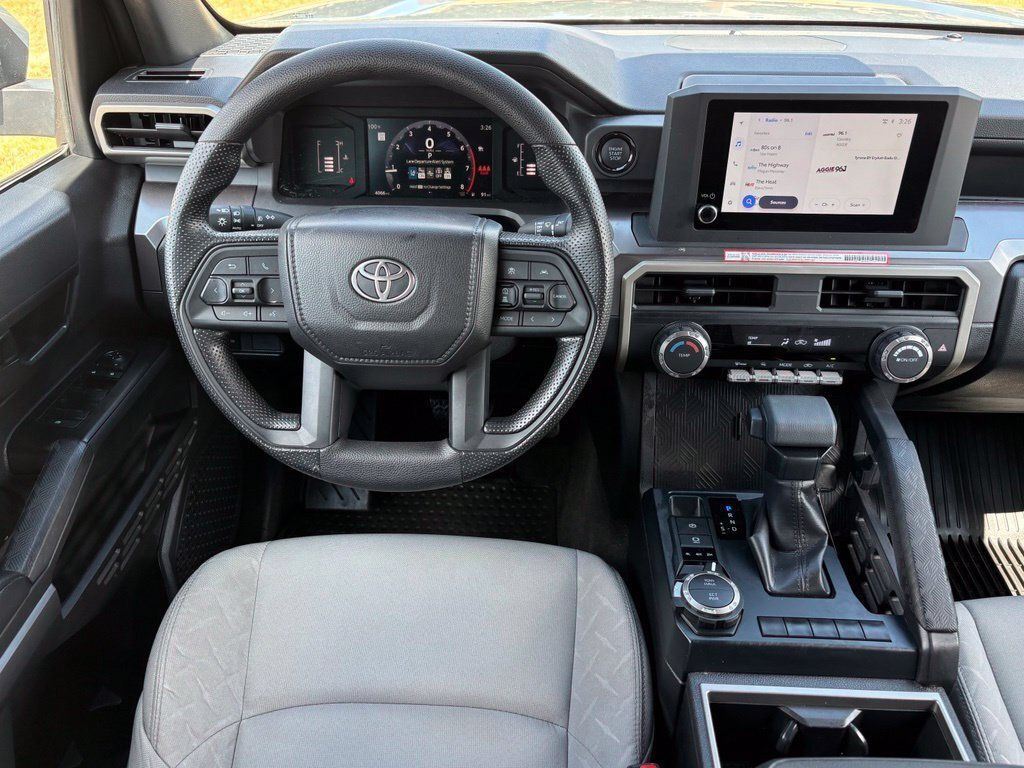 Used 2026 Toyota Tacoma SR5 AWD/4WD image 10