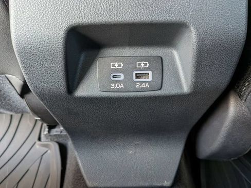 Used 2025 Subaru Crosstrek 2.5i Limited AWD/4WD image 29