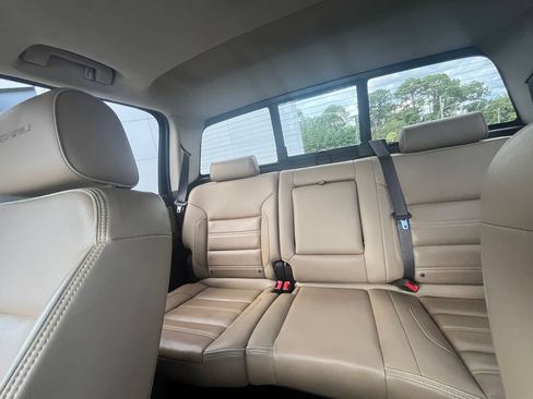 Used 2019 GMC Sierra 2500 Denali w/ Duramax Plus Package AWD/4WD image 20