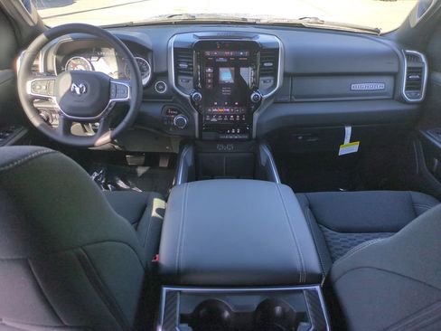 New 2026 RAM 1500 4x4 Crew Cab image 15