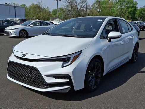 New 2026 Toyota Corolla XSE FWD image 2