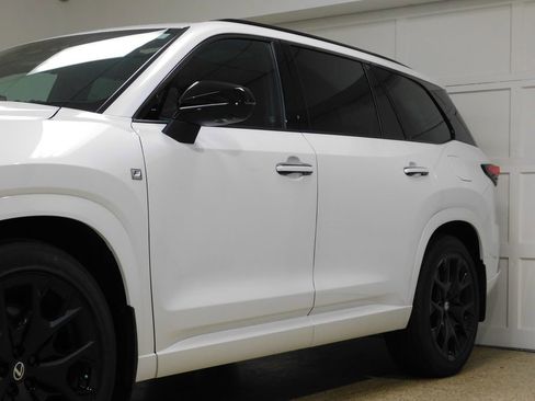 Used 2026 Lexus TX 350 AWD image 17