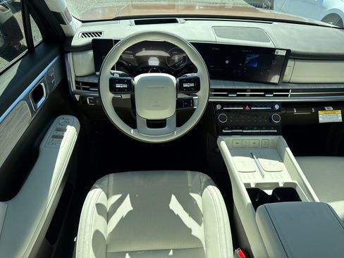 New 2025 Hyundai Santa Fe Calligraphy image 15