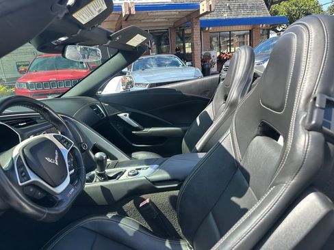 Used 2018 Chevrolet Corvette Z06 w/ Battery Protection Package image 13