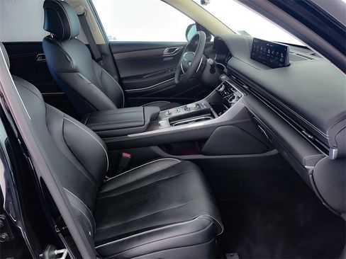 Used 2023 Genesis GV80 2.5T w/ Prestige Package image 31