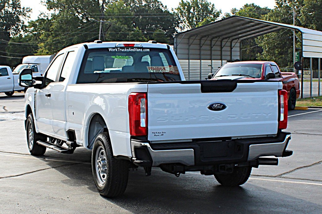 Used 2024 Ford F250 XL w/ XL Chrome Package RWD image 4